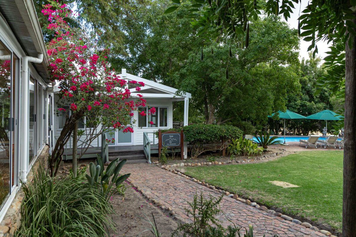 Five Mountains Guest Farm & Spa