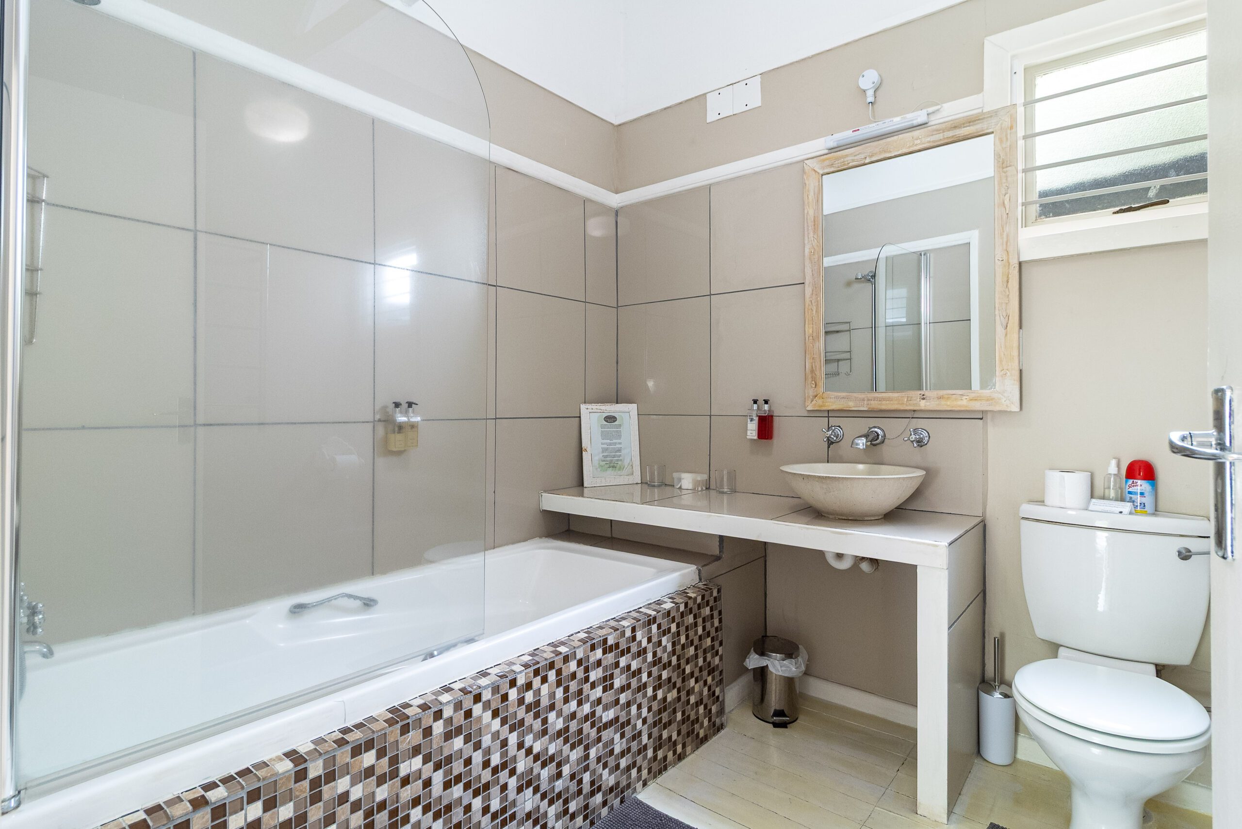 Five Mountains Guest Farm & Spa - Daffodil Cottage